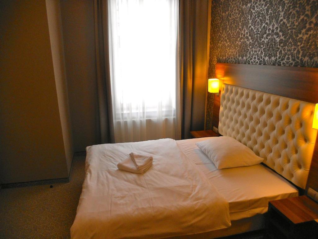 Hotel Srodmiejski Grünberg Zimmer foto