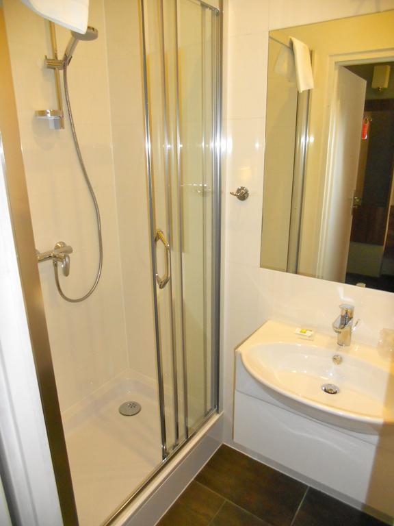 Hotel Srodmiejski Grünberg Zimmer foto